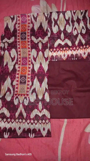 Dress House