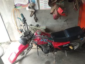 Loncin Spitzer 125 2015 Red