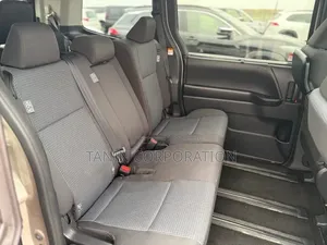 Toyota Noah 2022 Brown