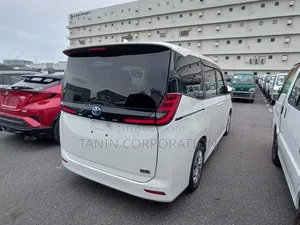 Toyota Noah 2022 Pearl