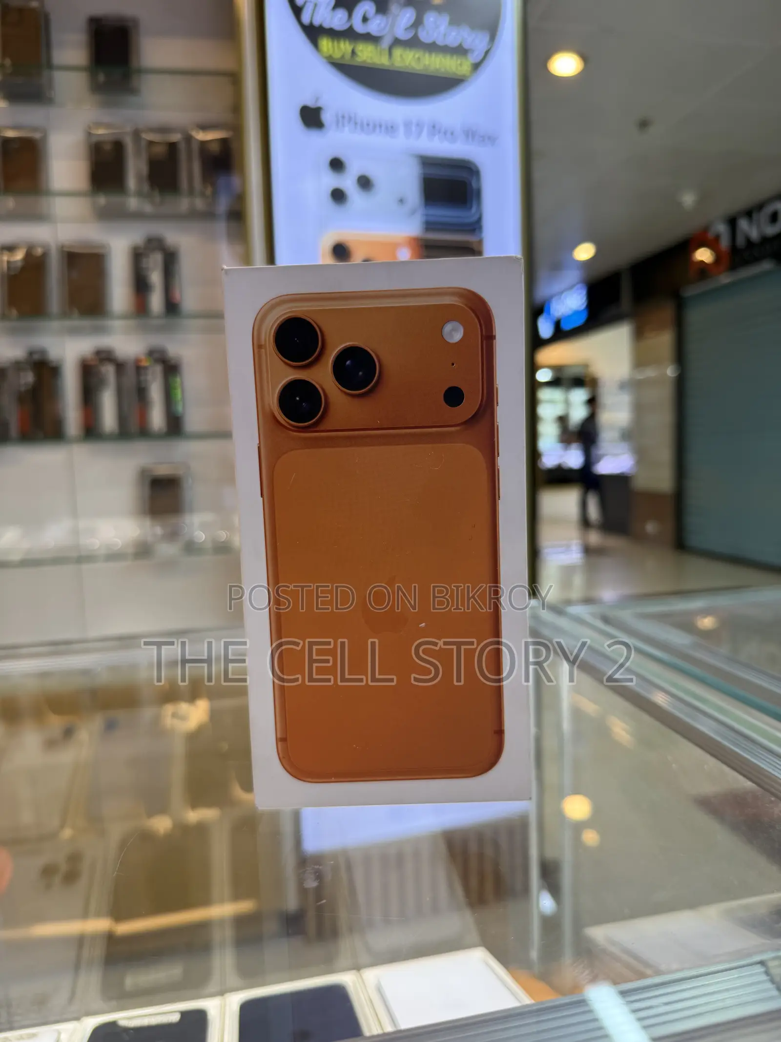 New Apple iPhone 17 Pro Max 256 GB Orange