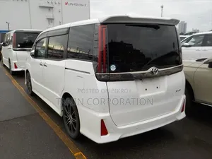 Toyota Noah 2021 Pearl