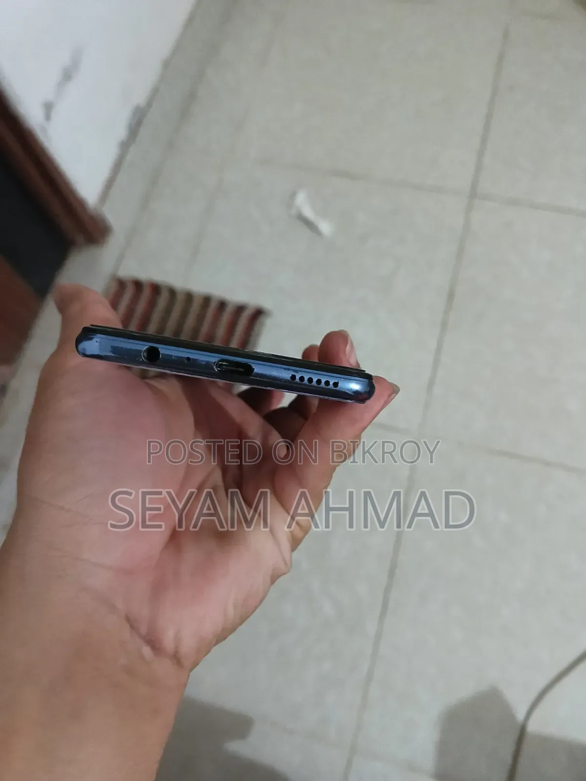 Vivo V21e 128 GB Rose Gold