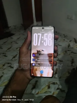 iQOO 128 GB Gray