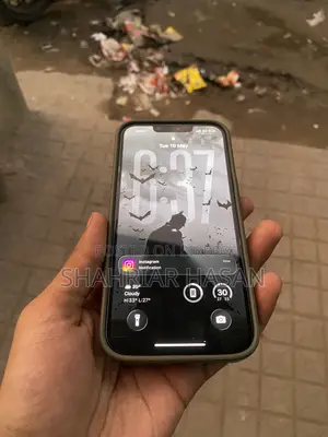 Apple iPhone 13 128 GB Green
