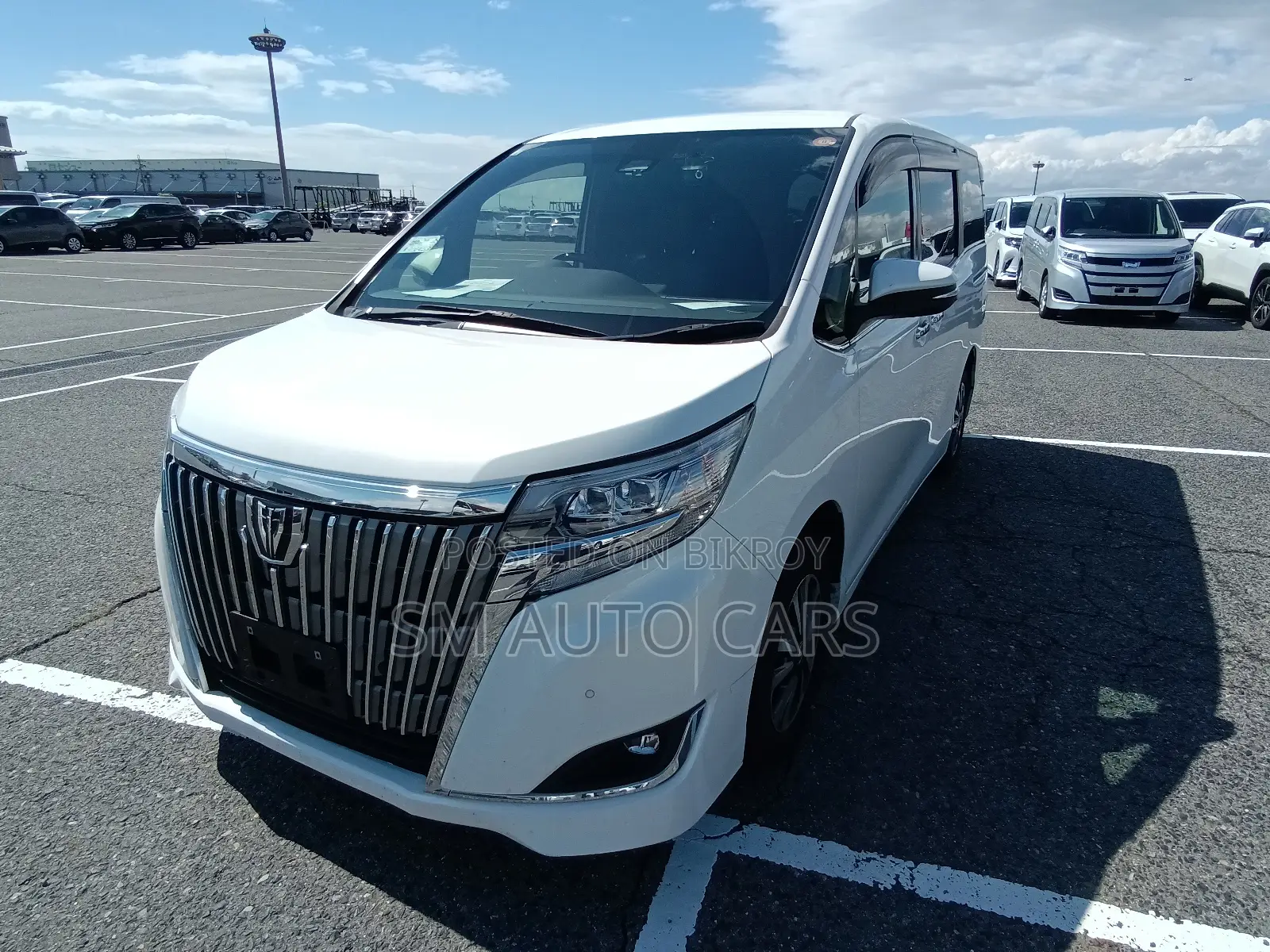 Toyota Esquire 2.0 FWD (8 Seater) 2021 Pearl