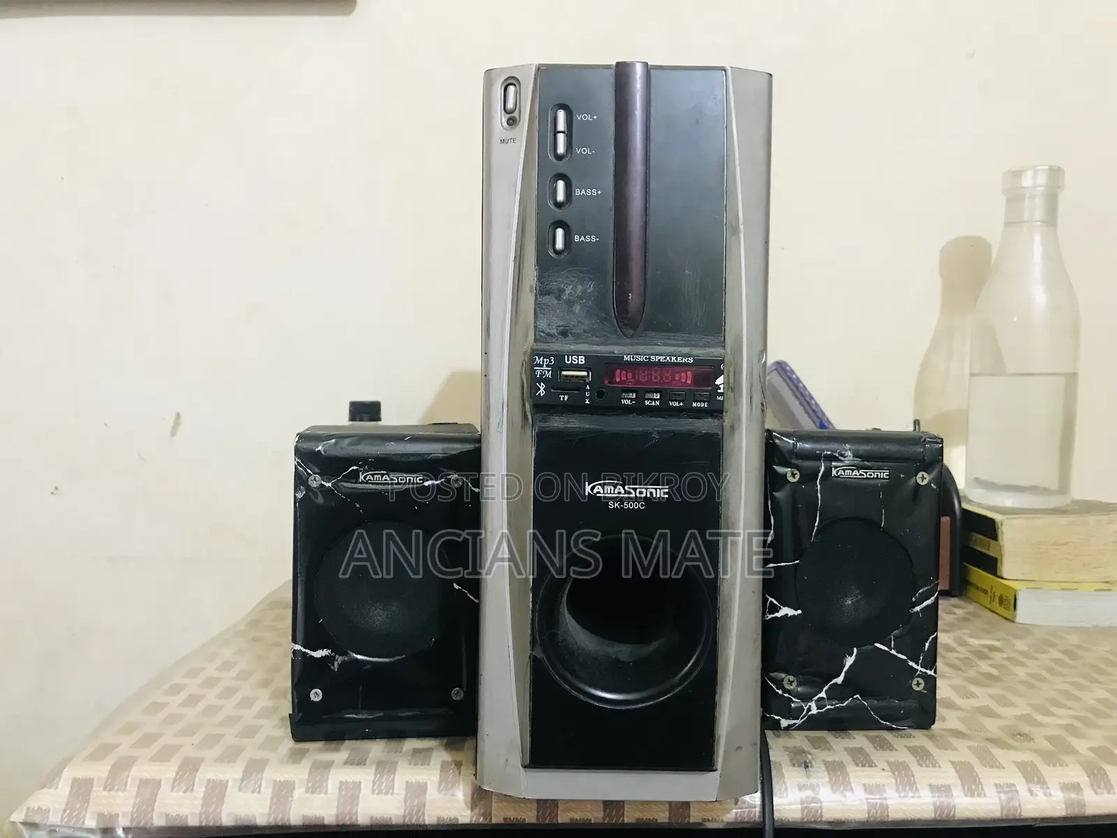 বেসসহ স্পিকার