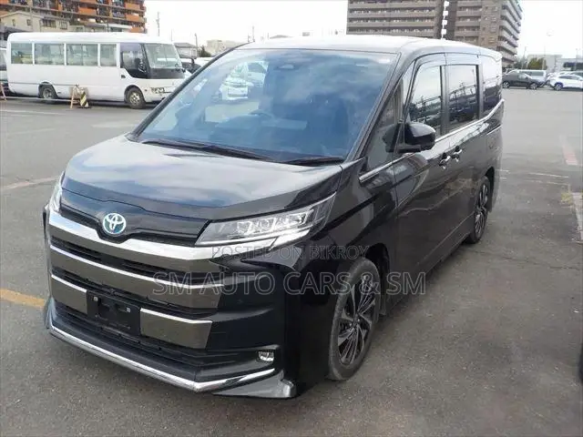 Toyota Noah 2023 Black