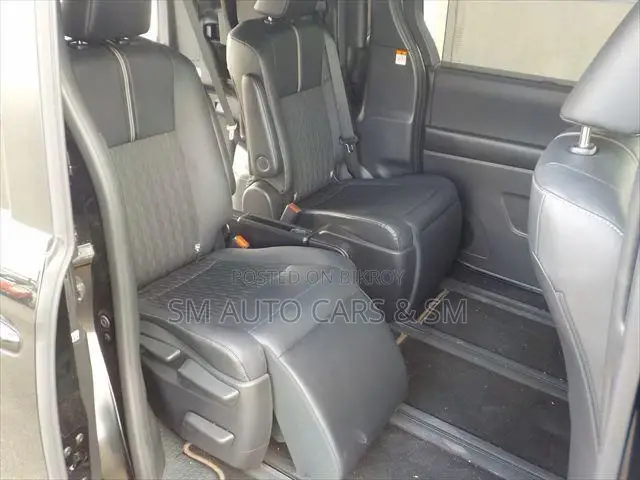 Toyota Noah 2023 Black