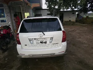 Toyota Axio 2006 White