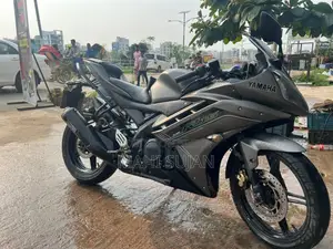 Yamaha YZF-R 2016 গ্রে