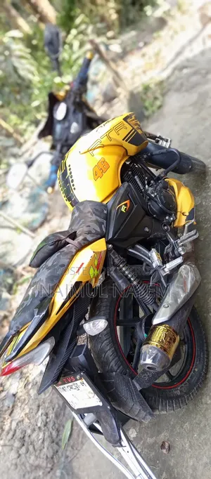 TVS Apache RTR 160 2v Refresh X-Connect 2019 Yellow