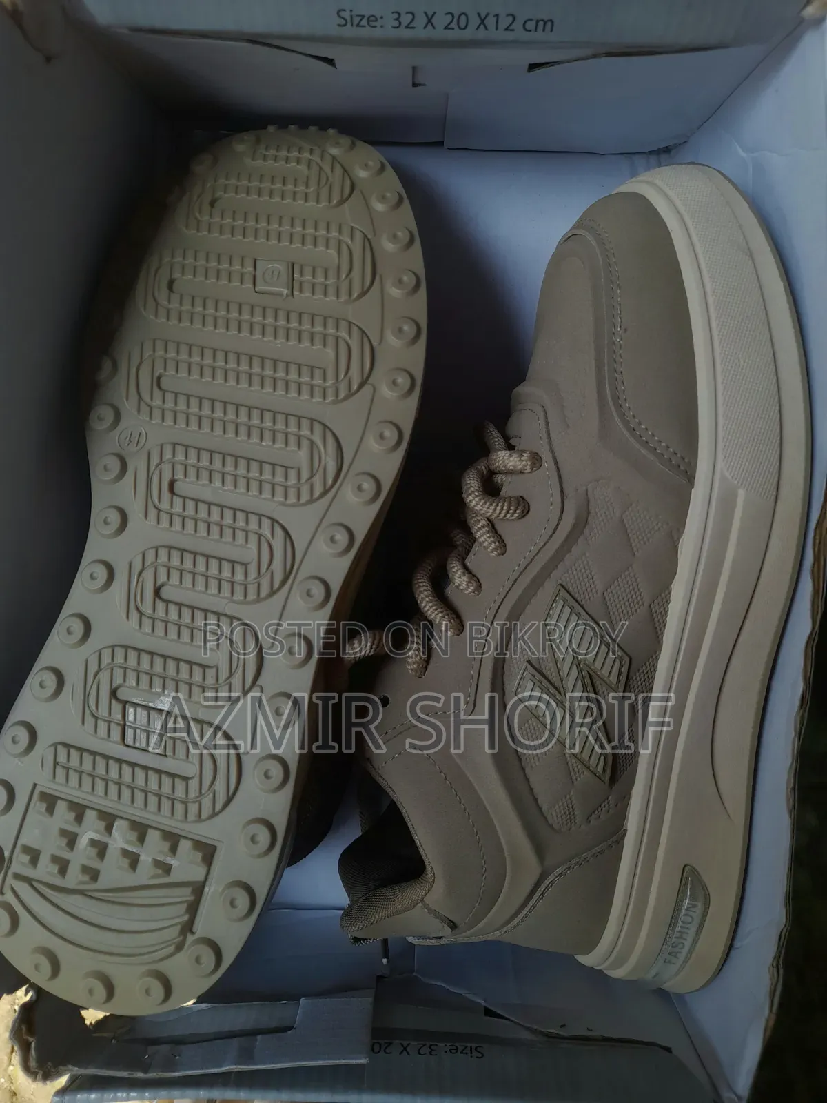 Sneakers (New)