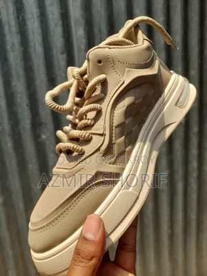 Sneakers (New)