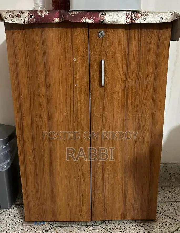 Moving house, selling items.