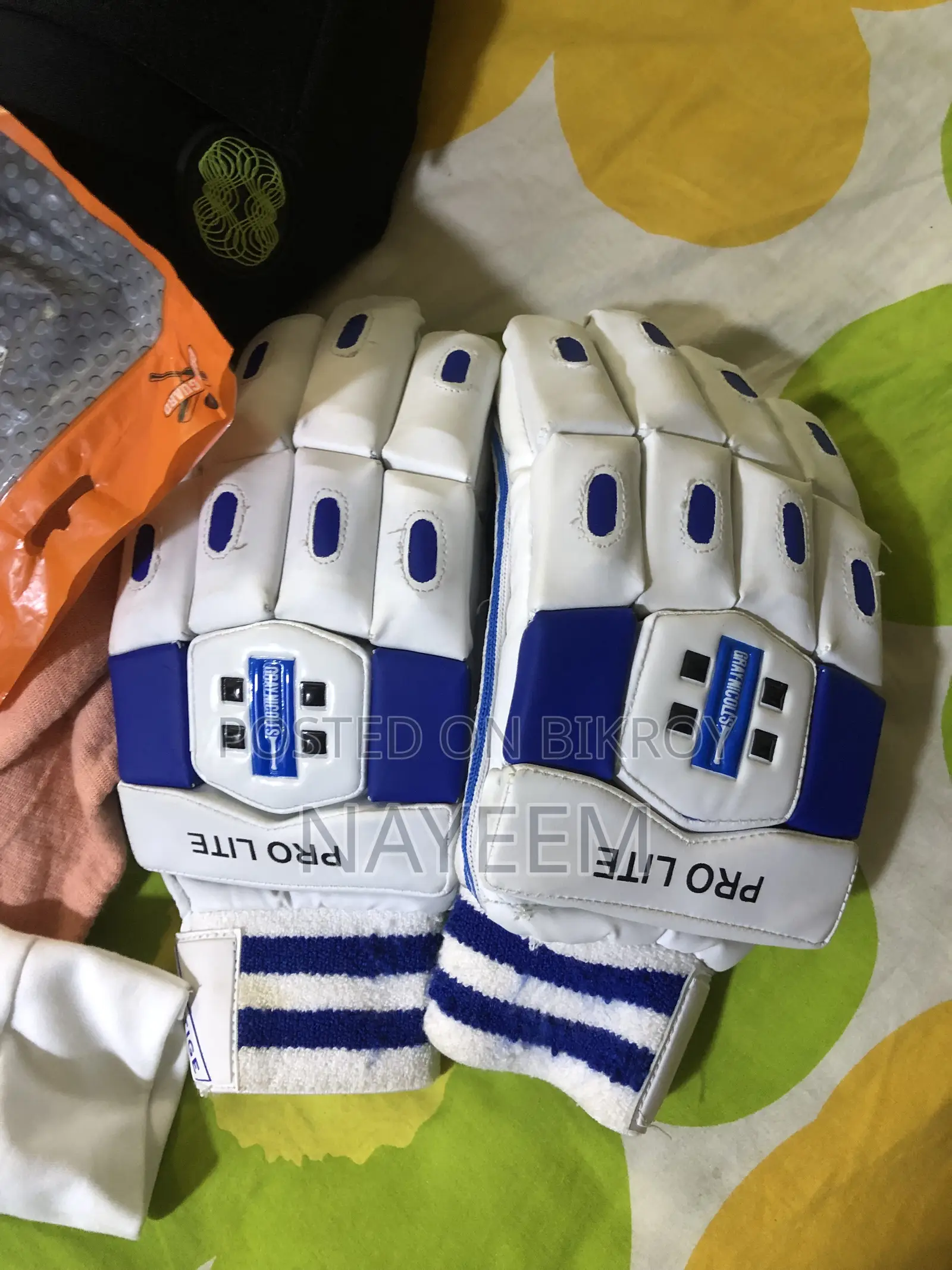 Cricket Set