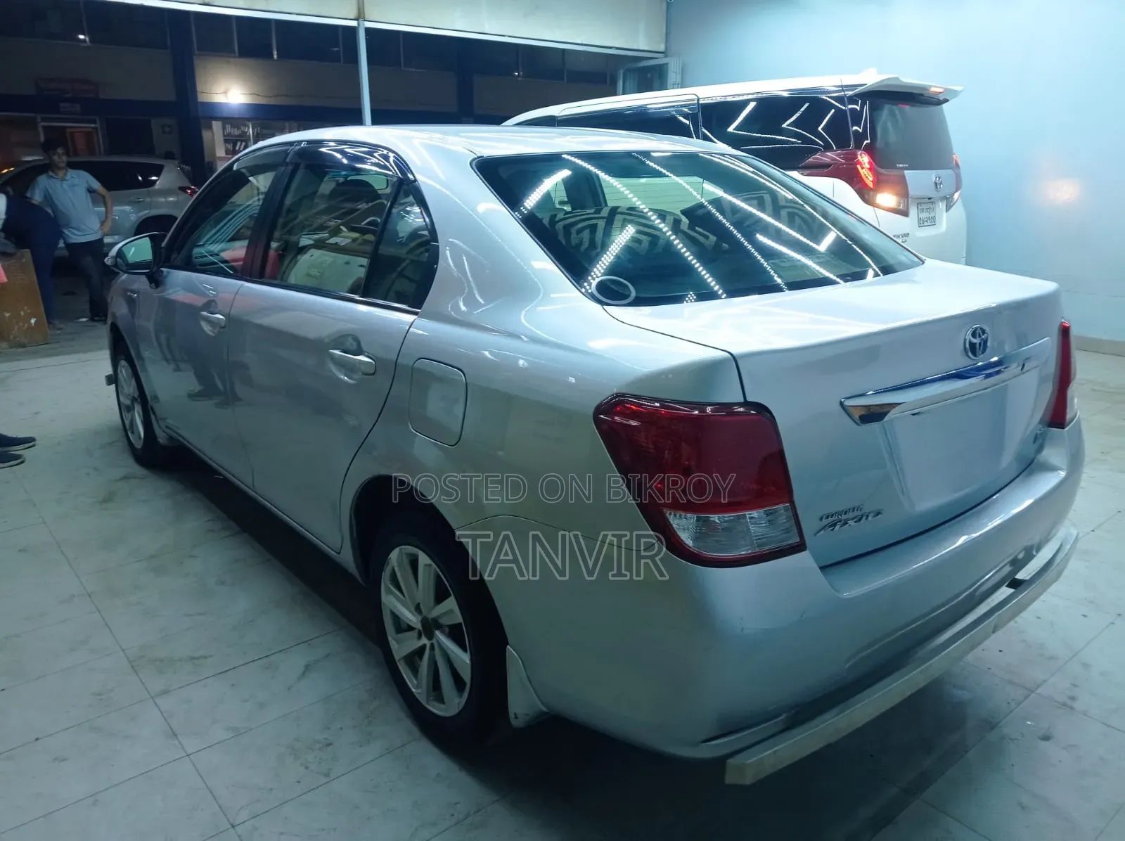 Toyota Axio 2013 Silver