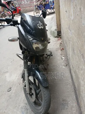 Bajaj Pulsar 180 2009 Black