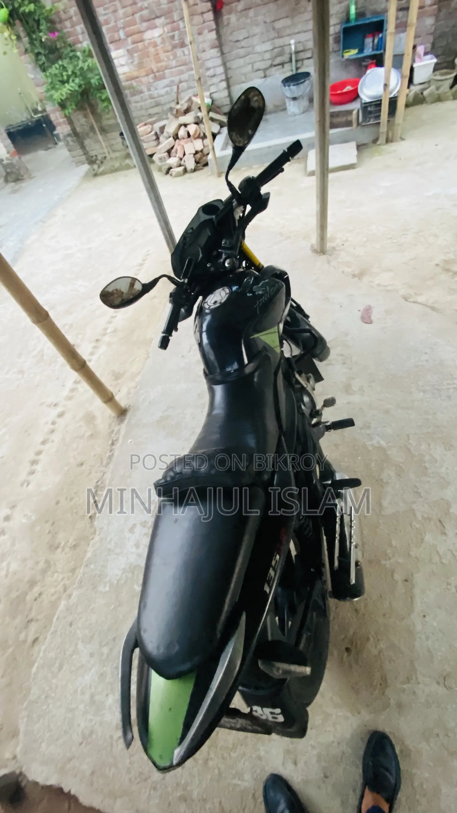 Bajaj Pulsar 135 LS 2012 Black