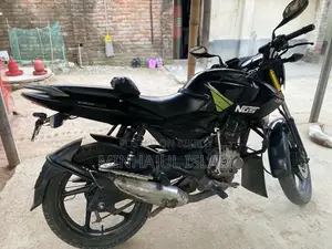 Bajaj Pulsar 135 LS 2012 Black