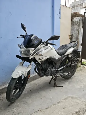 Hero Hunk 150 2019 White