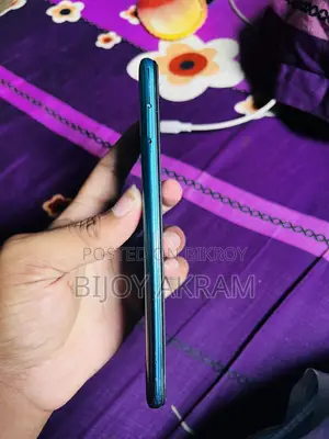 Infinix Hot 9 Play 32 GB Blue