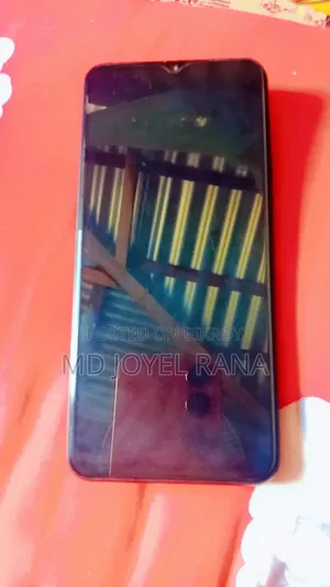 Vivo Y18 128 GB