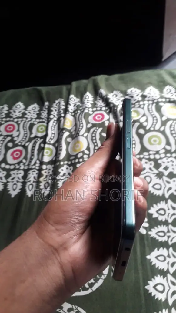 Vivo Y29 256 GB Blue