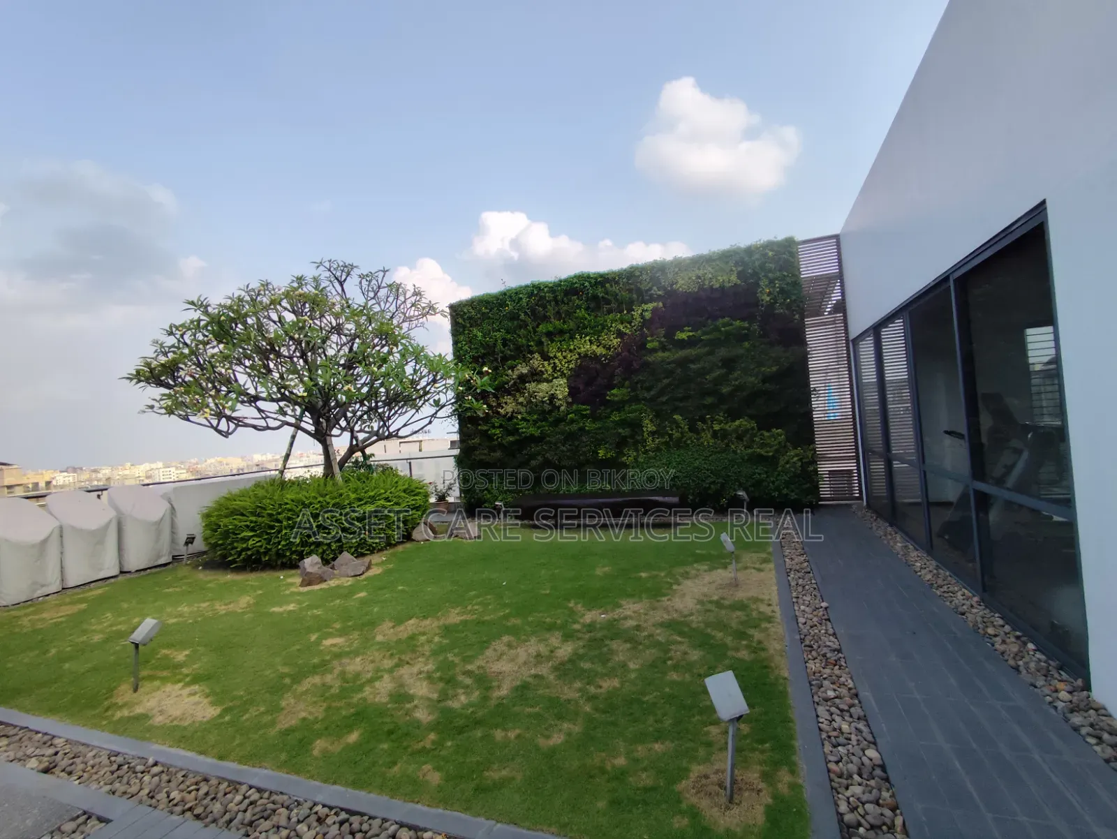 3bdrm Apartment in Ehl, Baridhara for Rent