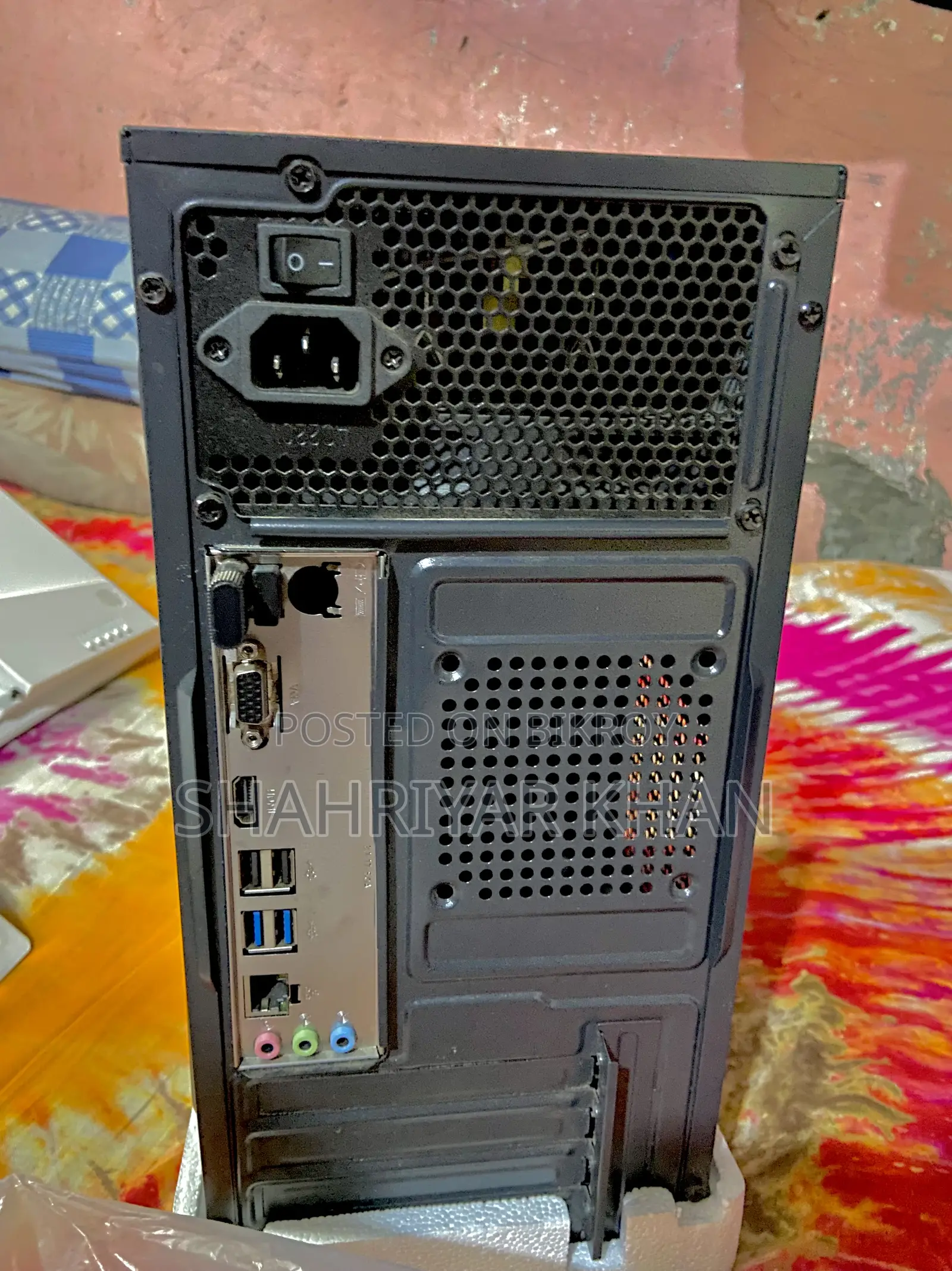 Intel I5 4th Gen Esonic 19" Monitor 8GB RAM 128GB SSD H81 Motherboard