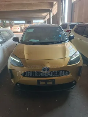 Toyota Yaris Cross 2021 Gold