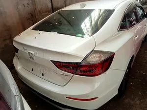 Honda Insight 2021 Pearl