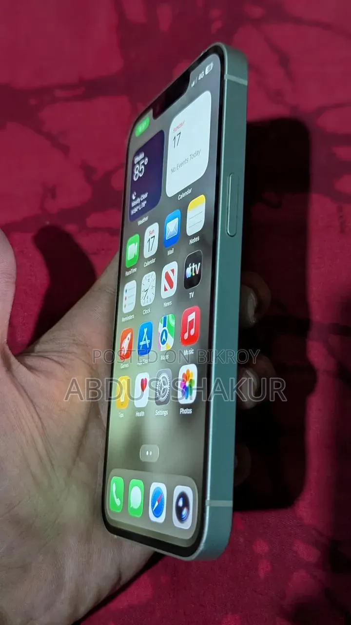 Apple iPhone 16e 128 GB White