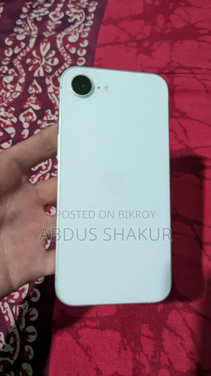Apple iPhone 16e 128 GB White