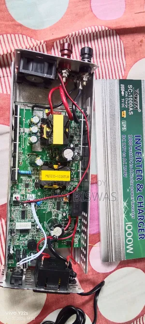 Youngfa 1000watt Inverter and Charger
