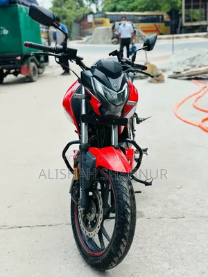 Hero Thriller 160R 2022 Red