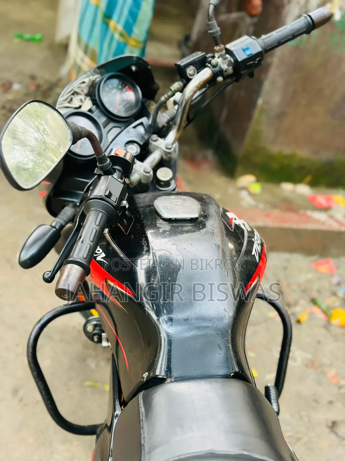 Bajaj Discover 135 2009 Red