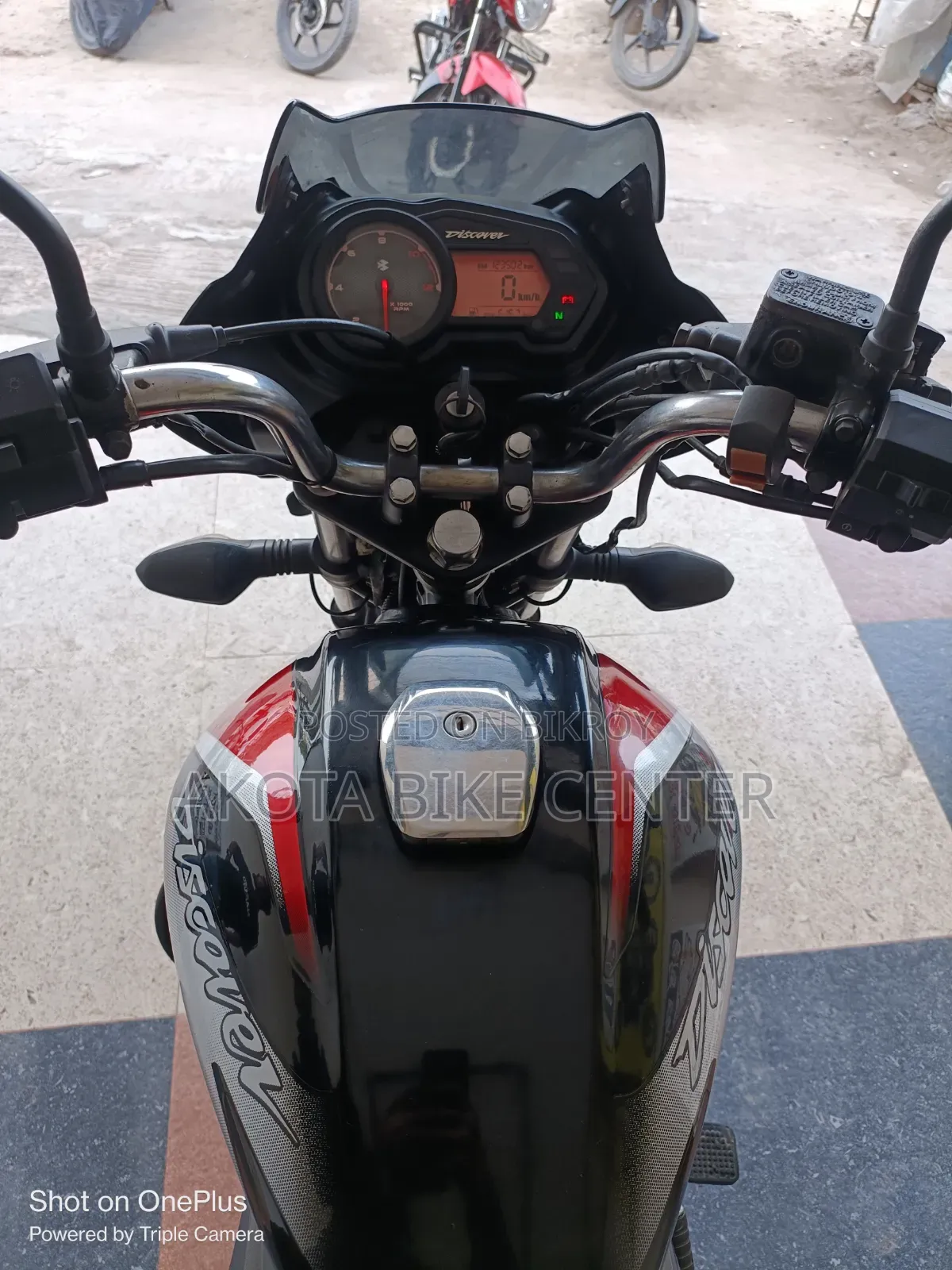 Bajaj Discover 125 2021 Black