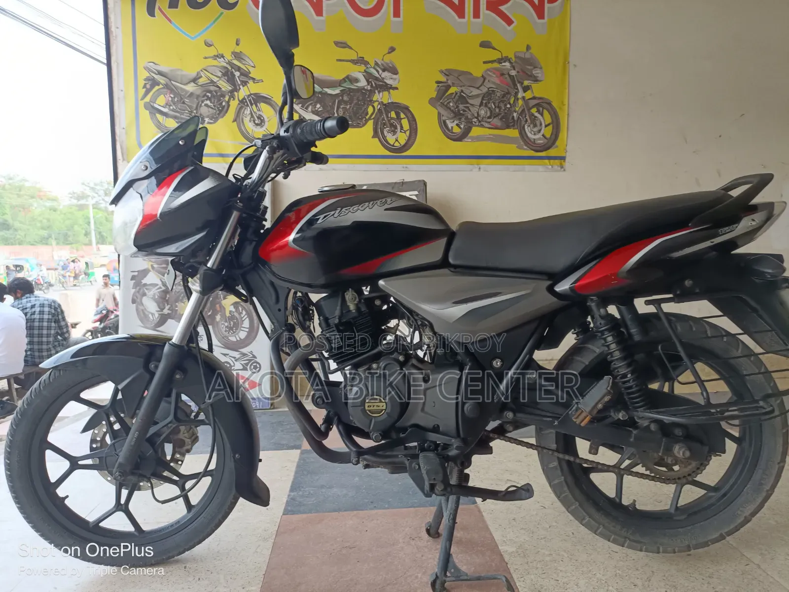 Bajaj Discover 125 2021 Black