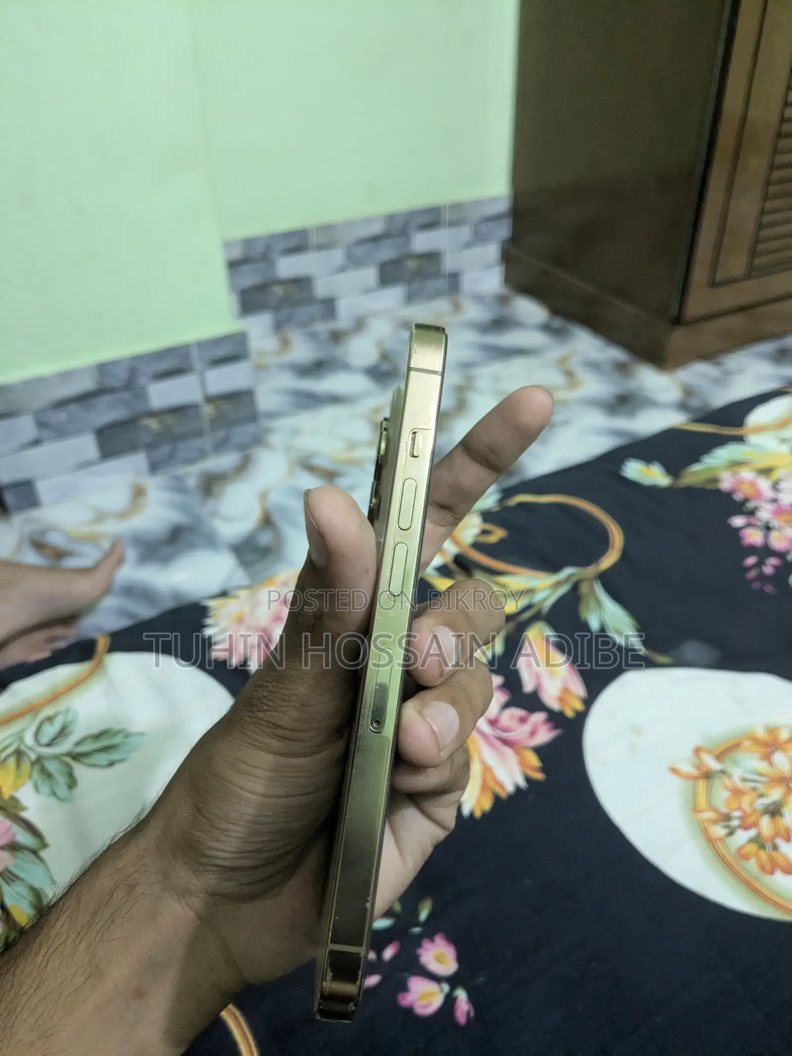 অ্যাপল আইফোন ১৩ প্রো ১২৮ জিবি গোল্ড
