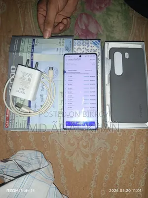 Tecno Camon 40 256 GB Blue