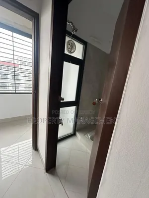 4bdrm Apartment in Navana Real Estate, Gulshan for Rent