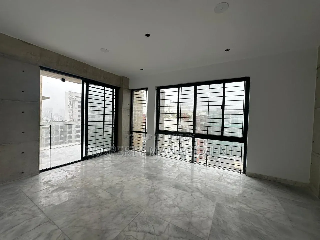4bdrm Apartment in Navana Real Estate, Gulshan for Rent