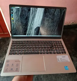 Laptop Dell Inspiron 15 3000 8GB Intel Core i3 HDD+SSD 1T