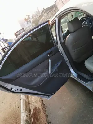 Toyota Premio 2005 Silver