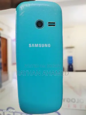 Samsung Metro 312 Green