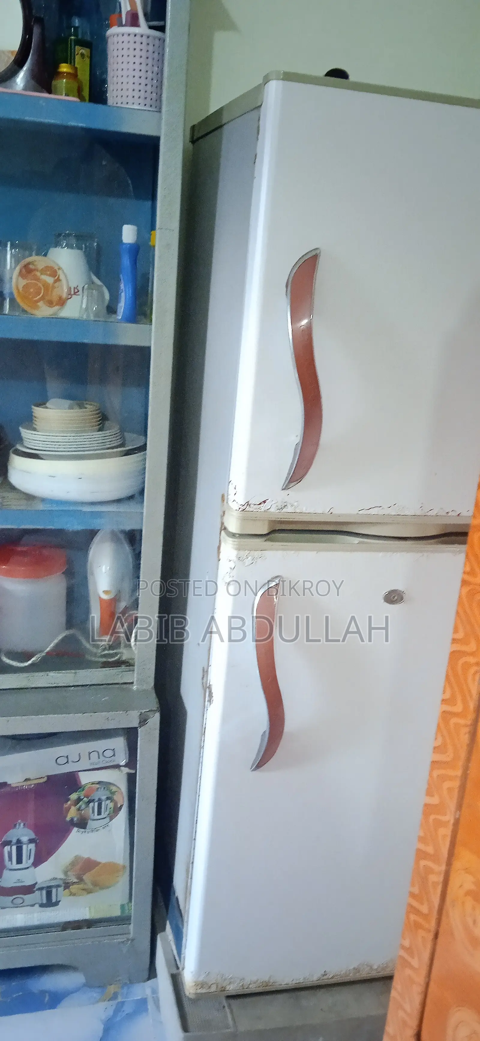 Old LG Refrigerator for Sale