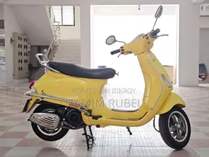 Vespa 150 2021 Yellow