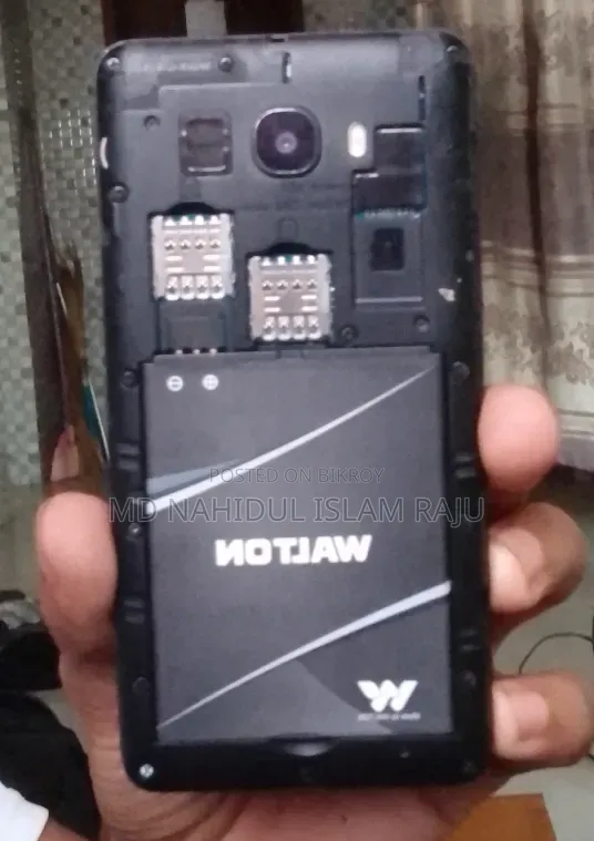 Walton 16 GB Gray