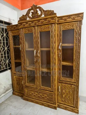 সেগুন কাঠের শোকেস